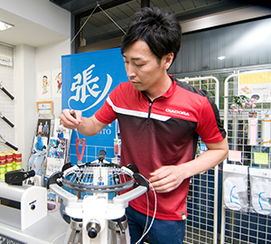 ガット張りの様子